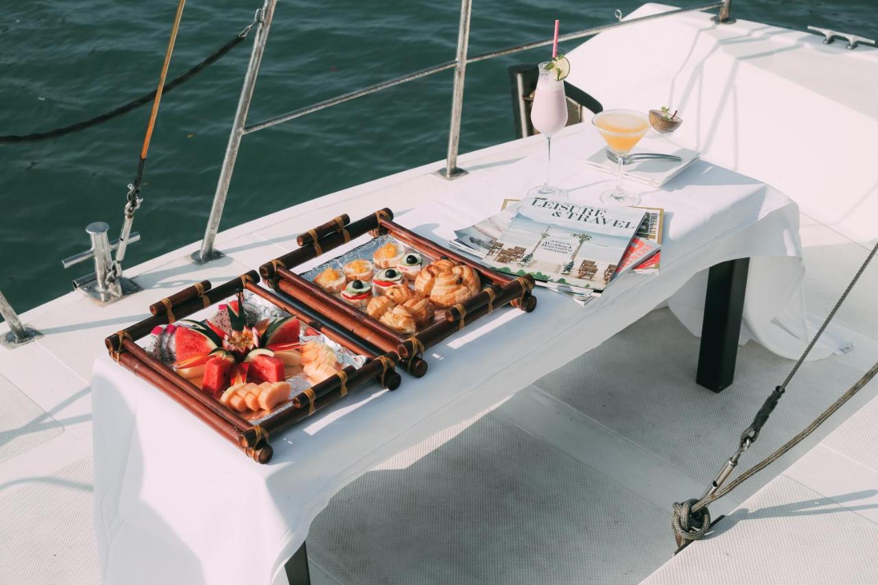Scarlet Pearl Cruises - Wonder On Lan Ha Bay Hotell Ha Long Exteriör bild