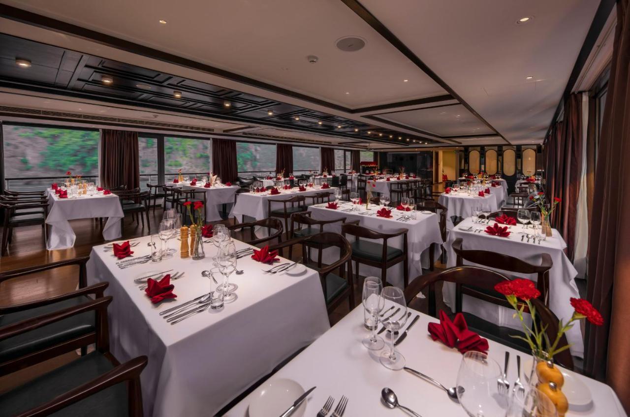 Scarlet Pearl Cruises - Wonder On Lan Ha Bay Hotell Ha Long Exteriör bild